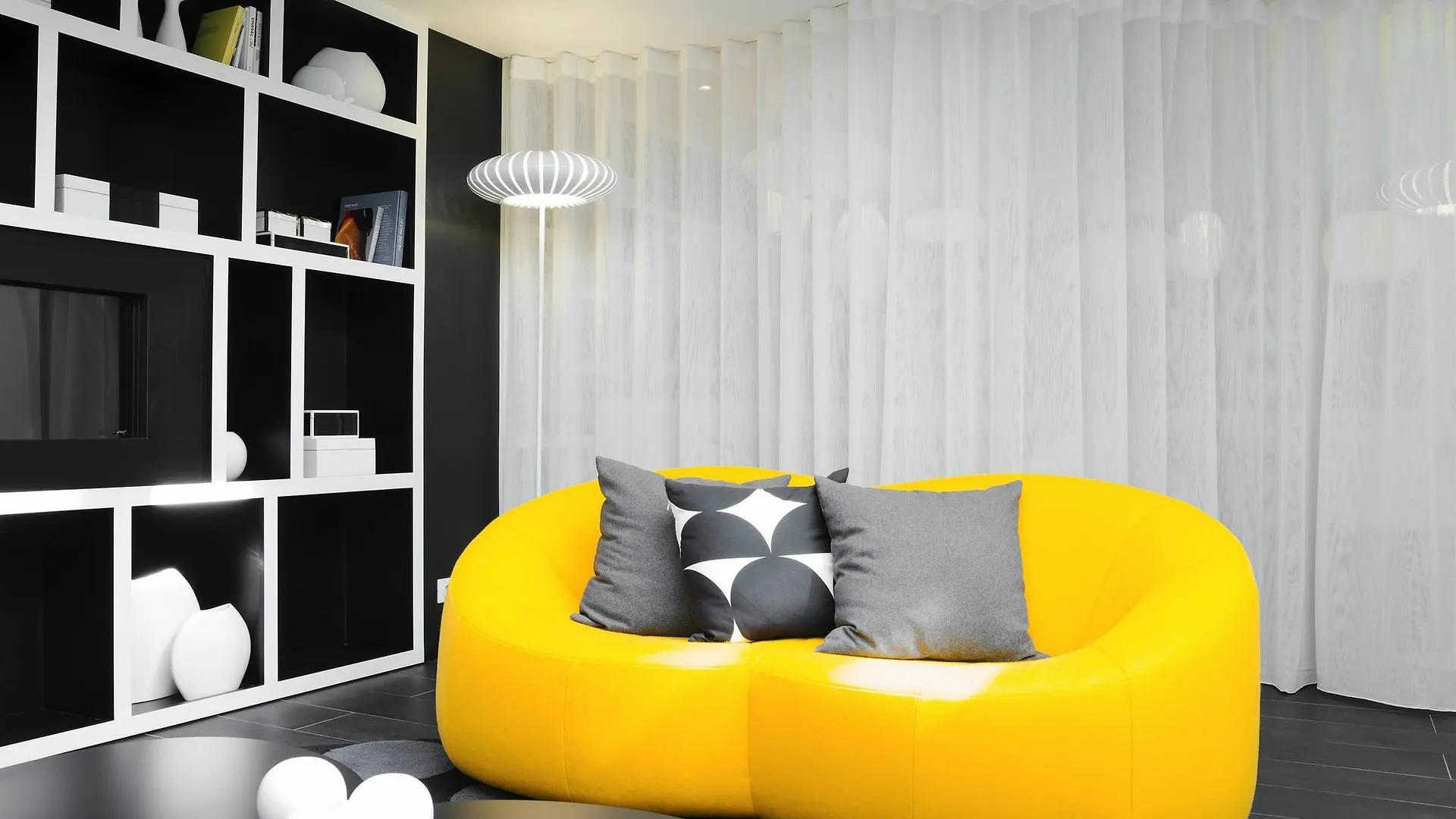 Hotel Ekta Champs Elysees